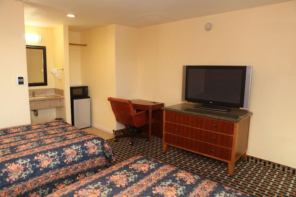 Bay Breeze Inn Оакланд Экстерьер фото